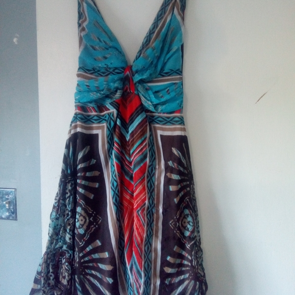 2 /15.00 Native inspired pattern dress - Picture 1 of 3